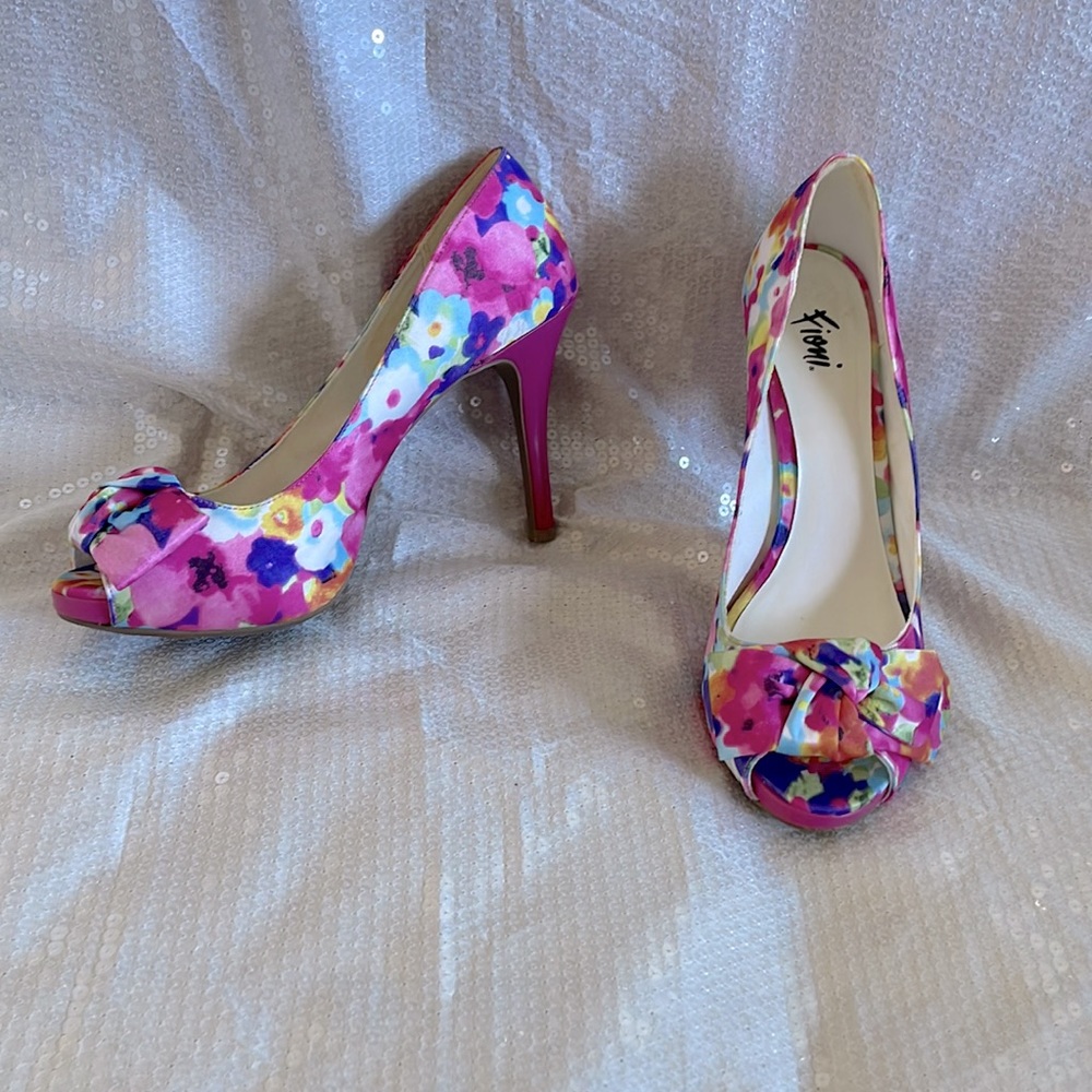 Fioni Pink Peeky Toe Heels